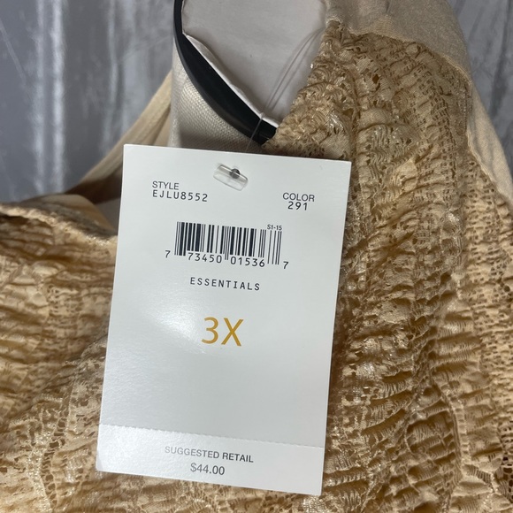 Emma James Woman NEW with tags V neck nylon tank top - Picture 7 of 12